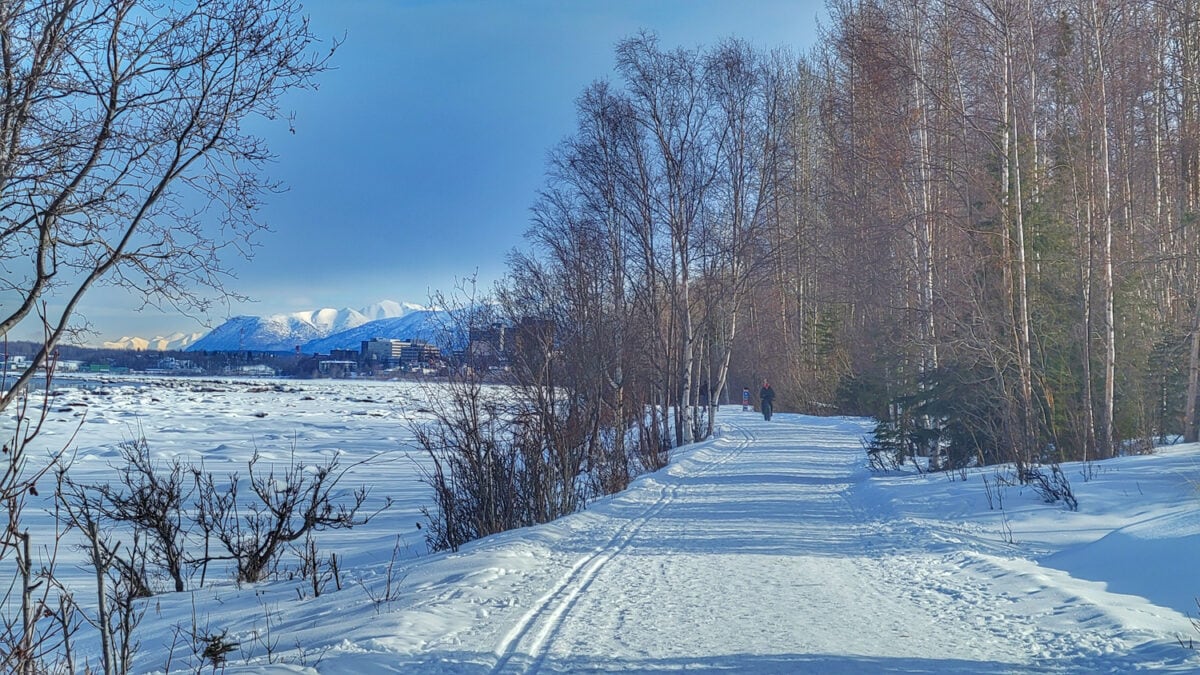 Anchorage coastal trail