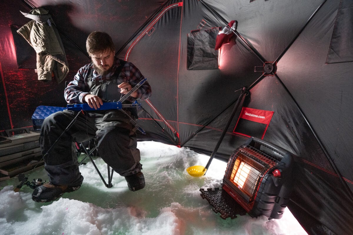 ice fishing anchorage fishhound