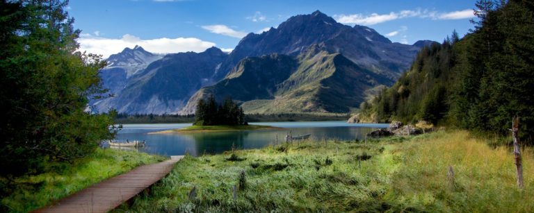 Kenai Fjords Glacier Lodge