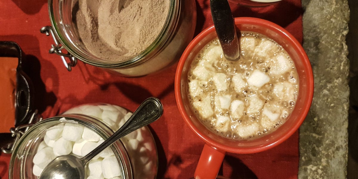 what to do while waiting for northern lights