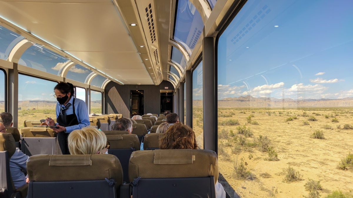 rocky mountaineer domed train