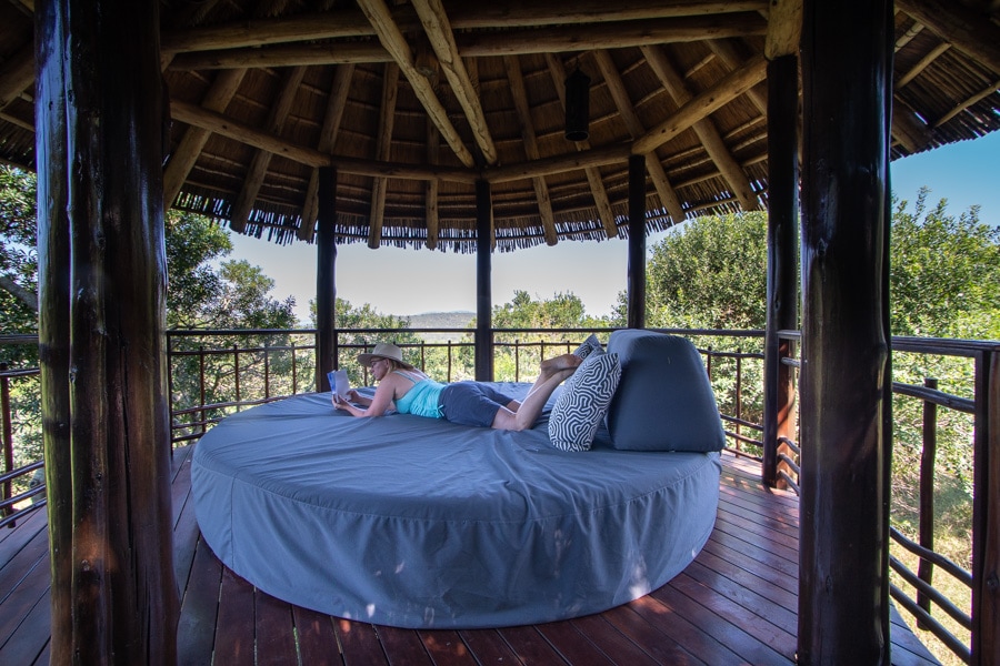 Thanda Safari Lodge